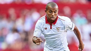 Mariano Ferreira durante un partido con el Sevilla. 