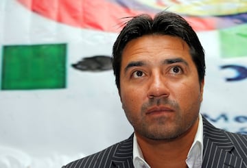 PRESS CONFERENCE/CONFERENCIA DE PRENSA

TODO, ACORDE A LOS PLANES

MEXSPORT DIGITAL IMAGE

11 November 2008:  Photo of Mexico manager Vinicio Castilla, during a press conference about the Clasico Mundial de Beisbol 2009, to be played at Foro Sol of Mexico city./Foto del manager de Mexico Vinicio Castilla, durante una conferencia de prensa sobre el Clasico Mundial de Beisbol 2009, a jugarese en el Foro Sol de la ciudad de Mexico. MEXSPORT/HECTOR CARBAJAL