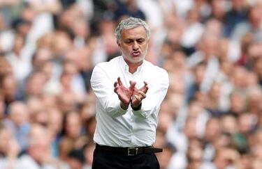 Mourinho hoping to match Wenger's longevity