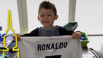 El tierno gesto de Cristiano con el hijo de jugador del Dortmund