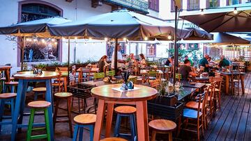 Un estadounidense no se corta y detalla el ‘cliché’ que más echa de menos de los restaurantes en España: “Me encantó”