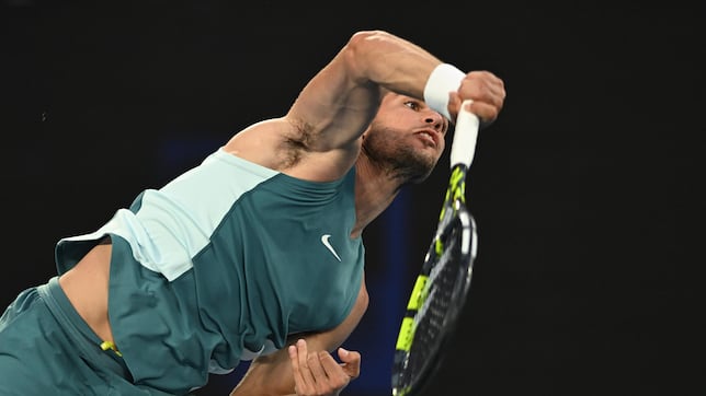 ¿A qué hora juega Alcaraz en el Open de Australia? Canal TV y cómo ver su partido contra Nishioka