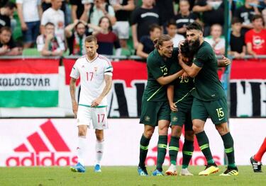 The players are tired, admits Australia coach Van Marwijk
