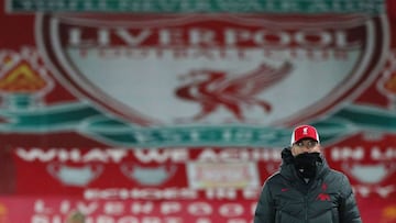 Liverpool's German manager Jurgen Klopp during the English League Cup fourth round football match between Liverpool and Arsenal at Anfield in Liverpool, north west England on October 1, 2020. (Photo by Peter Byrne / AFP) / RESTRICTED TO EDITORIAL USE