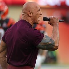 Dwayne 'The Rock' Johnson se rinde a la pelea de Katie Taylor vs Amanda Serrano