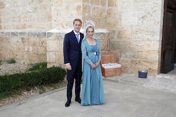 Álex Fernández posa con su madre. 