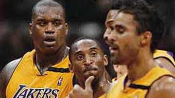 <b>DOS BANDOS.</b> Las relaciones de ONeal y Bryant con el resto del equipo se han deteriorado.