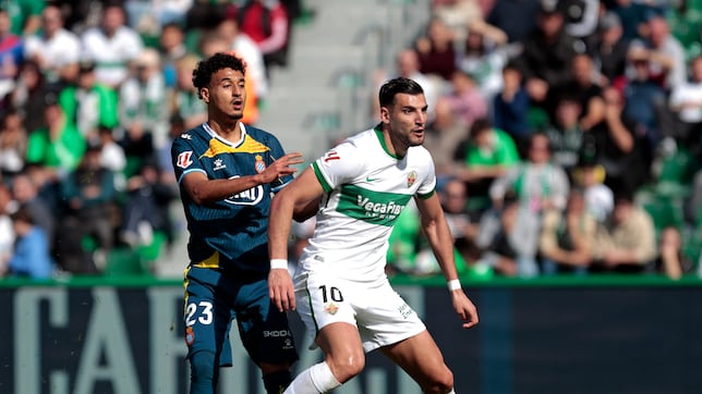 El Elche “condena” el racismo y pide “prudencia y respeto” para Rafa Mir