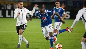Eliser Quiñones en el partido de Millonarios ante Corinthians por Copa Libertadores