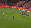 Lo de Messi fue bárbaro: el gol de falta al Granada ante una barrera de ocho rivales