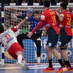 Croacia fusila a los Hispanos