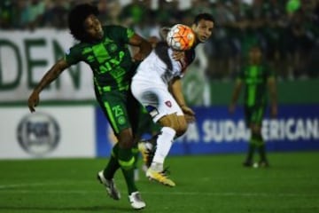 Chapecoense celebra y vive su primera final histórica