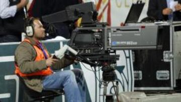 Competencia anula los contratos entre televisiones y clubes de más de tres años a partir de 2012