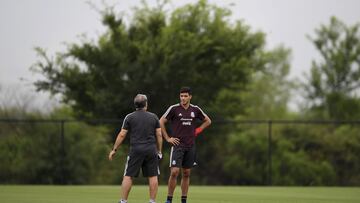 Gerardo Martino y Raúl Jiménez; la dupla ideal del 'Tri'