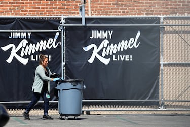 ‘Jimmy Kimmel Live!’ is back on air, but not everywhere: TV stations owned by Nexstar and Sinclair are boycotting the show