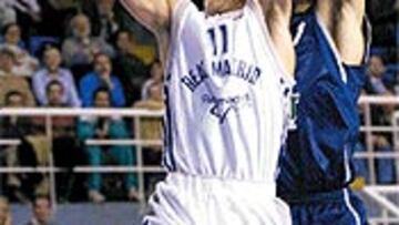 <B>CON CONFIANZA.</B> Herreros recupera protagonismo con Imbroda.