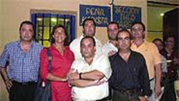 <b>PEÑA THEO VARGAS</B>. El sábado se inauguró una peña cadista que lleva el nombre de un periodista deportivo: El jefe de deportes de la SER y corresponsal de AS en Cádiz, Theo Vargas.