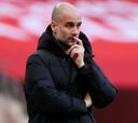 Guardiola: "Hay que comprar tantos buenos jugadores como sea posible"