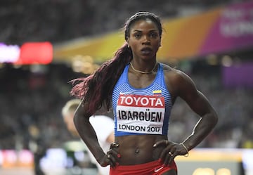 La colombiana Caterine Ibargüen obtuvo la medalla de plata en la final del Salto Triple del Mundial de Atletismo con un registro de 14.89 m, superada por la venezolana Yulimar Rojas quien registró 14.91 m. El podio lo cerró la kazaja Olga Rypakova con 14.77 m.