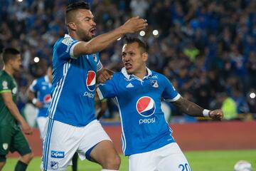 Cadavid y Silva marcaron los goles del equipo embajador.