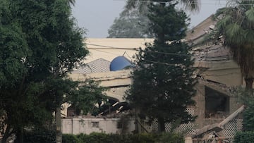 A view shows a damaged building after it was hit by an Indian strike in Muridke near Lahore, Pakistan, May 7, 2025. REUTERS/Mohsin Raza