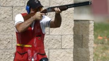 Juan Jos&eacute; Aramburu, pleno en &quot;skeet&quot; tiro al plato masculino s&eacute;nior.