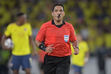 La Selección de Reinaldo Rueda sumó su tercer empate consecutivo al igualar 0-0 ante Ecuador en Barranquilla. Hubo polémica en el final.