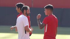 Mach&iacute;n dirigi&oacute; ayer su primer entenamiento en el S&aacute;nchez Pizju&aacute;n y hoy su primer partido