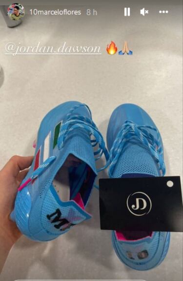 Marcelo Flores presume los colores de México en los botines