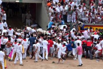 El séptimo encierro de San Fermín 2013, en imágenes