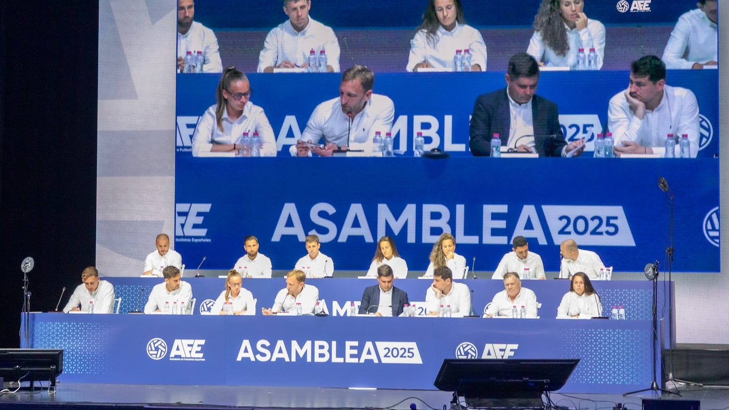 LaLiga enviou uma mensagem aos capitães para evitar perturbações e protestos LaLiga enviou uma mensagem aos capitães para evitar perturbações e protestos