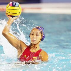 España llena el saco y descansa ante Alemania (27-2)