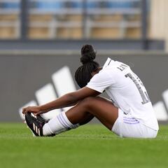 Linda Caicedo injured on Real Madrid home debut: what injury did she suffer and how long will she be out?