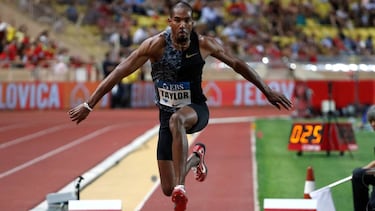 Los atletas se revuelven