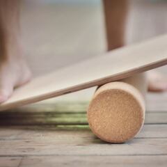 Ikea y la WSL lanzan KÅSEBERGA, una colección surfera y sostenible