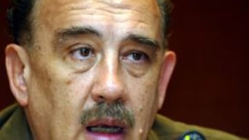 El entrenador y directivo mexicano bloqueó a un jugador.