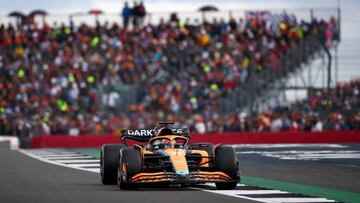 NORTHAMPTON, ENGLAND - JULY 03: Daniel Ricciardo of Australia driving the (3) McLaren MCL36 Mercedes on track during the F1 Grand Prix of Great Britain at Silverstone on July 03, 2022 in Northampton, England. (Photo by Joe Portlock - Formula 1/Formula 1 via Getty Images)