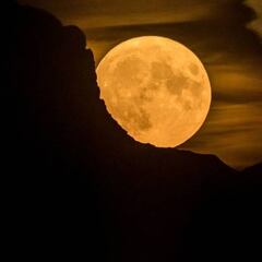 Sturgeon Supermoon: how to see it and when is the best time to watch?