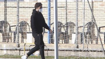 Eguaras, esta ma&ntilde;ana en la Ciudad Deportiva, tras despedirse de sus compa&ntilde;eros.