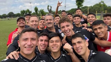 “La generación 2002 de Colo Colo será el recambio de Chile”