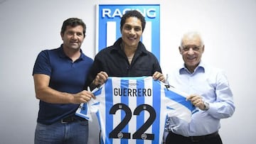 Oficial: Paolo Guerrero firmó con Racing Club