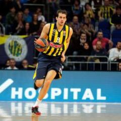 Nemanja Bjelica, un excampeón de la NBA para el Estrella Roja