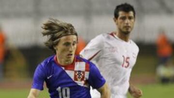 <b>DIESTRO. </b>Modric es muy ágil con el balón controlado.