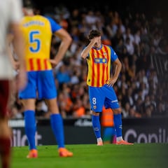 Javi Guerra, un mal síntoma en el Valencia