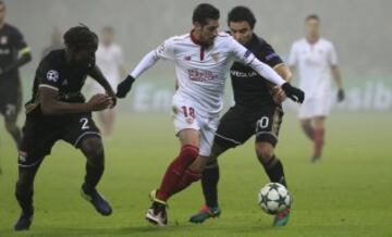 Yanga-Mbiwa y Escudero.