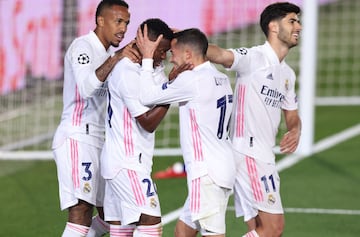 3-1. Vinicius Junior celebró el tercer gol.