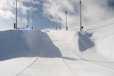 En Sierra Nevada 2017 habrá esquí y snowpark nocturno