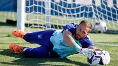 Atlético keeper Jan Oblak has missed Atlético's last two games but could be fit to face Real Madrid.