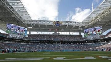 El Clásico se jugará en el Hard Rock Stadium. El Madrid ya jugó allí en 2013, pero aquel año el recinto se llamaba Sun Life Stadium. En 2016 fue remodelado (invirtieron 500 millones) y pasó a conocerse con el actual nombre.