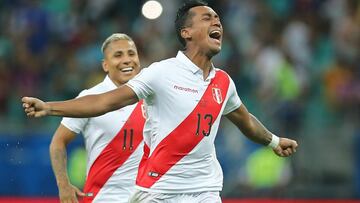 Renato Tapia durante la Copa América.